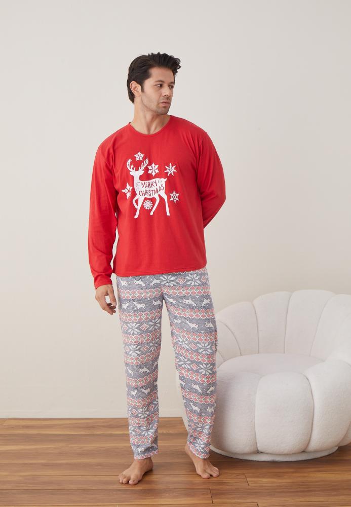 Pijama barbati Craciun " MERRY CHRISTMAS" maneca lunga ,pantaloni lungi,Culoare Rosu Engros